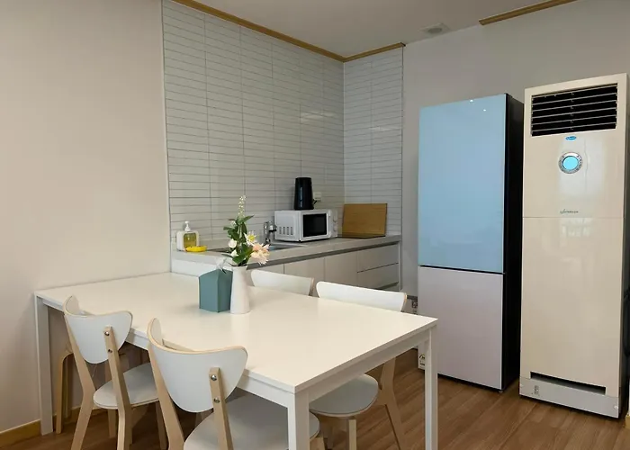 Hongdae Sub 1min Apartamento Seúl